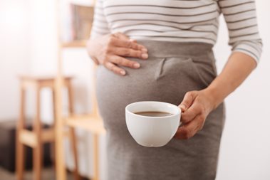 Mohu pít kávu během těhotenství?